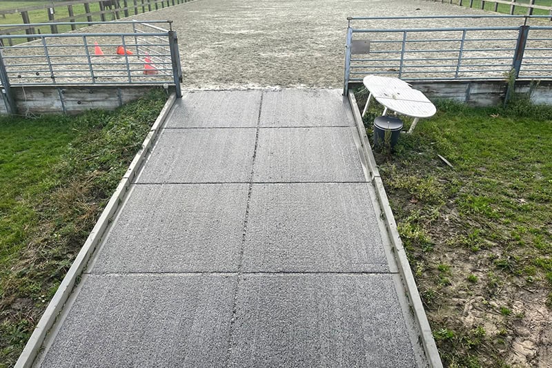 Equestrian stable buildings